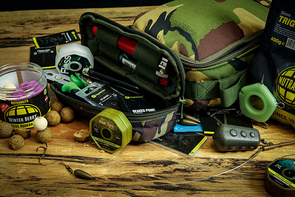 Anatomy Of A Carp Rig | Younes Gonzalez' Pre-Prick Rig | Total Carp