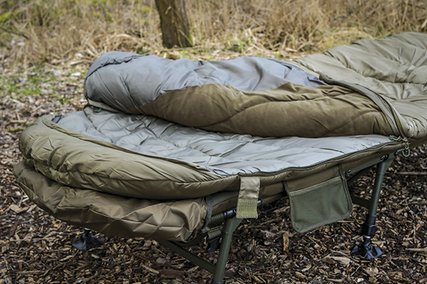 Sonik sleeping bag hotsell