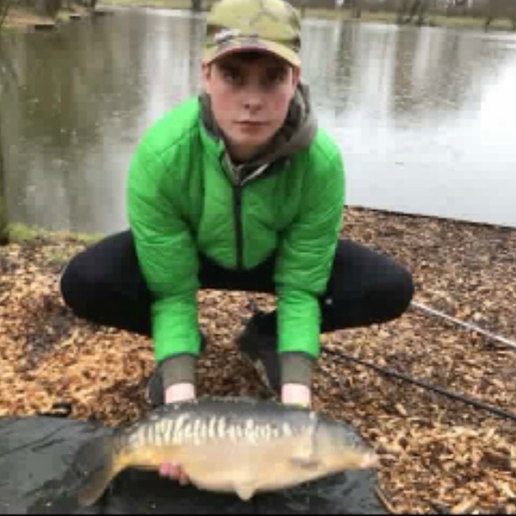 Conor Appleyard landed 4 carp on Blunham Lake to 11lb on method feeder. 