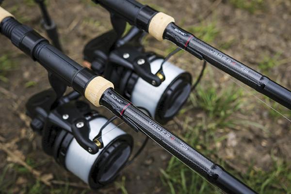 Carp Fishing Set 2x 3pc 12ft 2/3 Rods & Reels Bite Alarms Net Pod & Tackle  Brolly